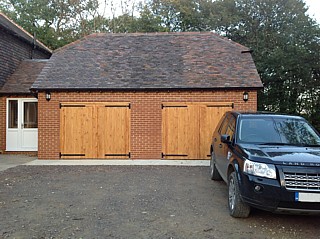 Billingshurst Builders - Ifold Garage
